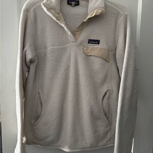 Patagonia Women's Off-White 3 Button Sherpa